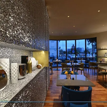 Dimora Centrale House Of Charme Bed & Breakfast